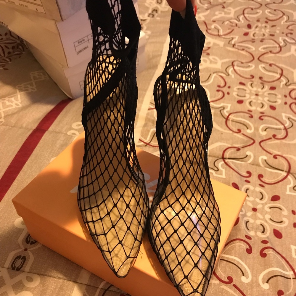 Fishnet heels - Picture 2 of 4